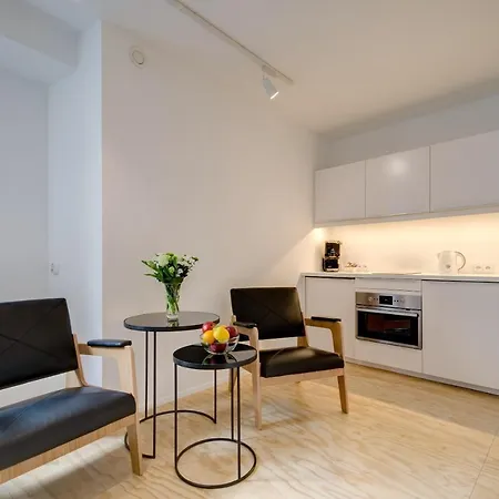 Apartment Happy Old Town Tartaczna Street 29b